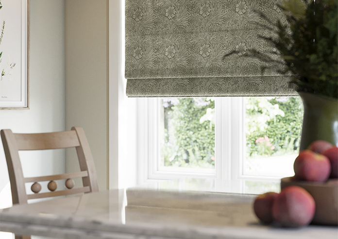 William Morris Marigold Velvet, Sage - Roman Blind - Image 5